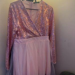 Size LARGE Shein dress. Never worn